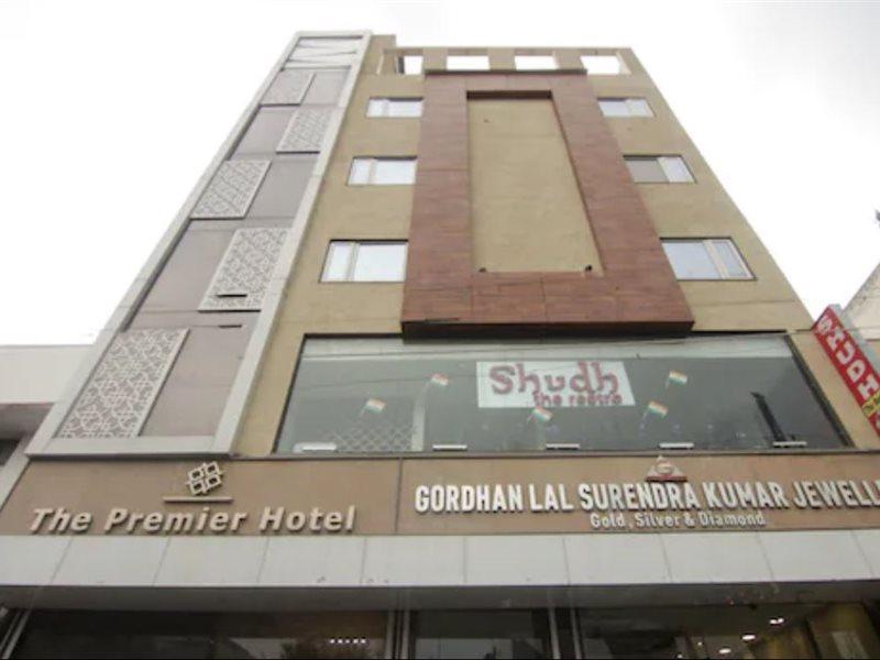 The Premier Hotel Кота Екстериор снимка